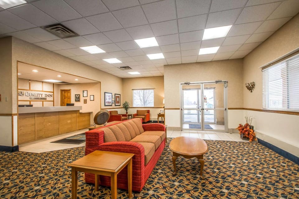 Quality Inn Morris I-80 Hotel in Illinois