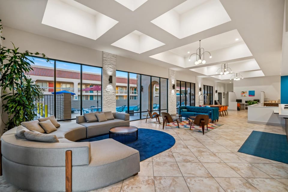 Signature Inn Indio I-10 Coachella Valley by Sonesta Hotel in Indio