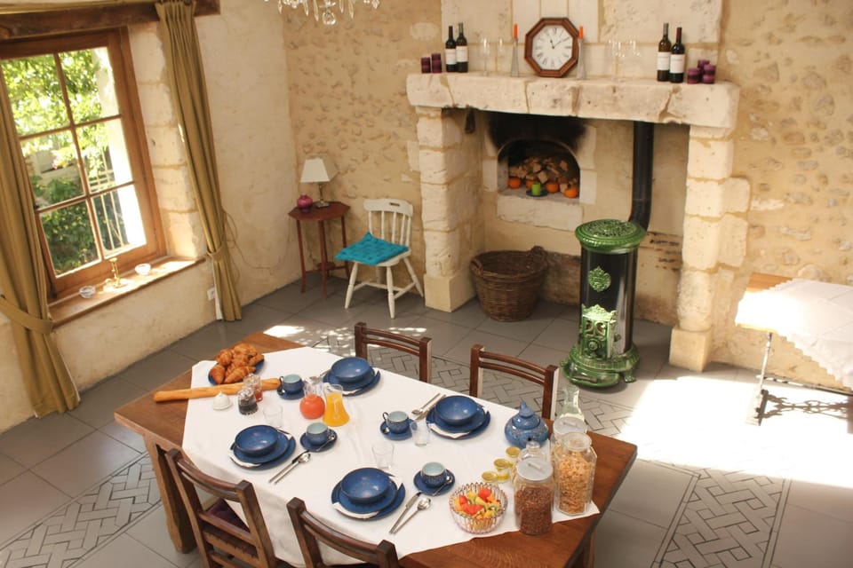 Le Chaton Rouge Hotel in Centre-Val de Loire