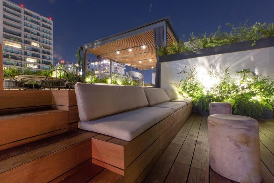 V65 Mx Hotel in Mexico City