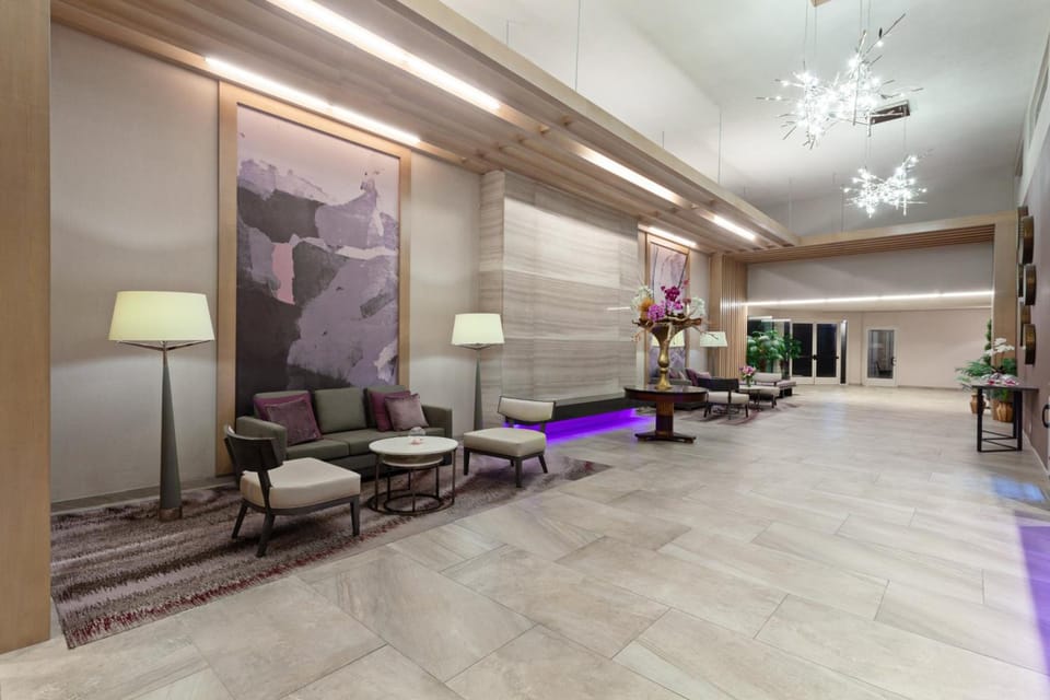 Crowne Plaza Silicon Valley North - Union City By IHG Hotel in Union City