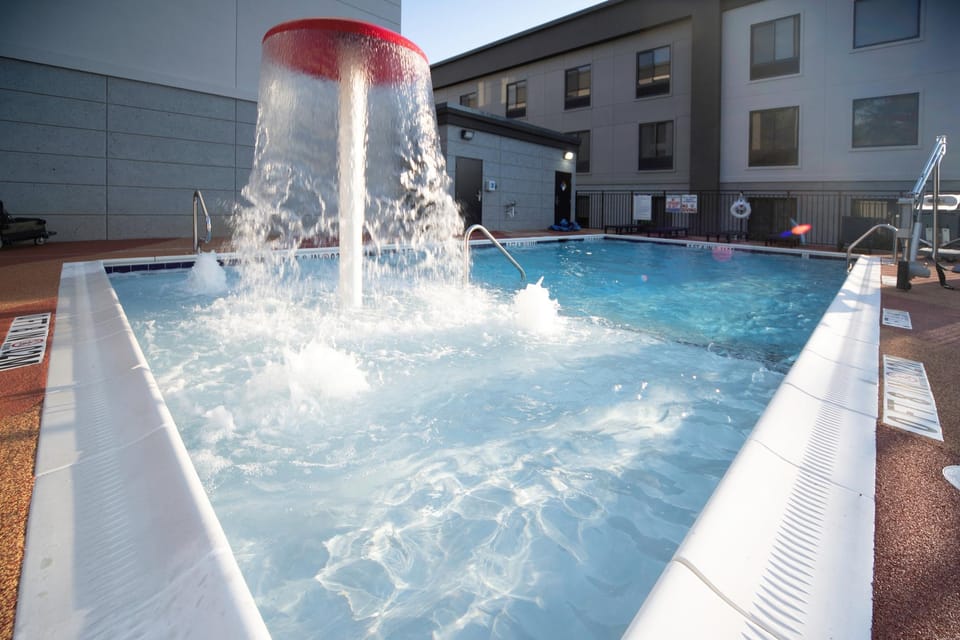 Four Points by Sheraton Fayetteville Fort Bragg Hotel in Fayetteville