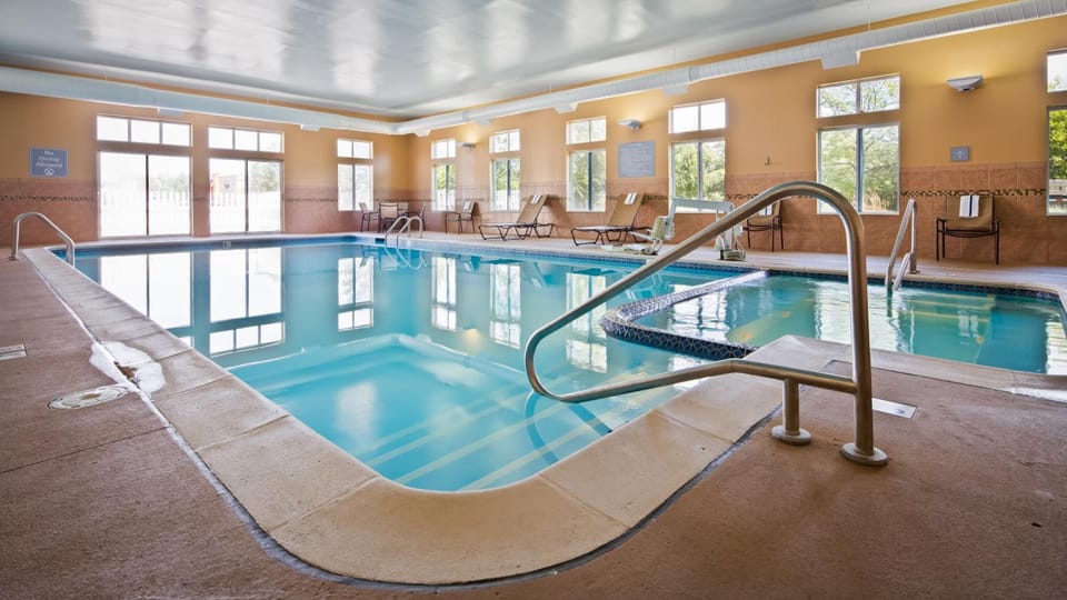 Best Western Plus Coldwater Hotel Hotel in Coldwater