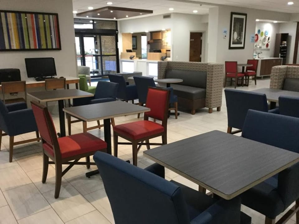 Holiday Inn Express Easton By IHG Hotel in Easton