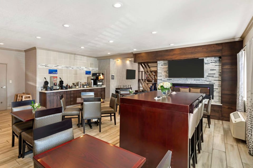Best Western Greeley Hotel in Greeley