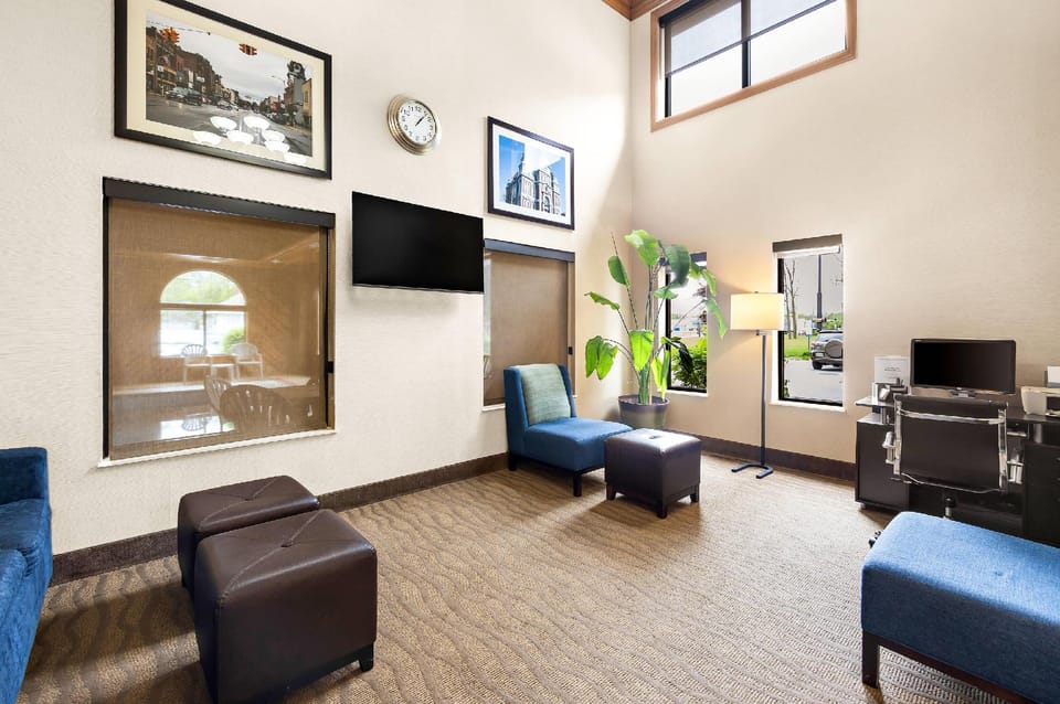 Comfort Inn Van Wert Hotel in Ohio