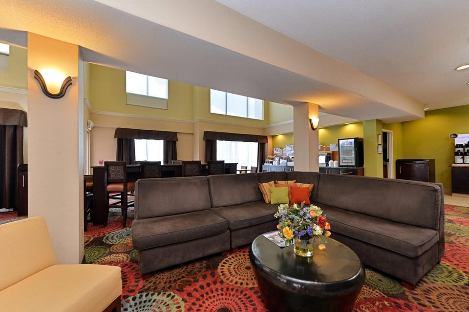 Holiday Inn Express White House By IHG Hotel in Tennessee