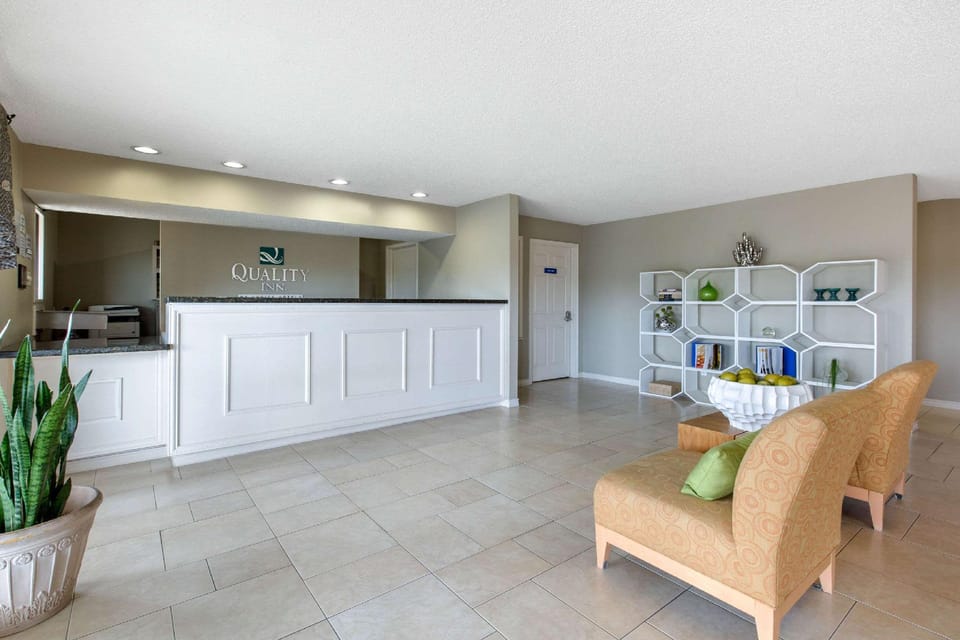 Quality Inn Clute Freeport Hotel in Lake Jackson