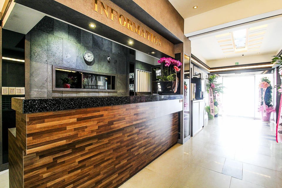 Hotel Luxe Motel in Gyeonggi-do