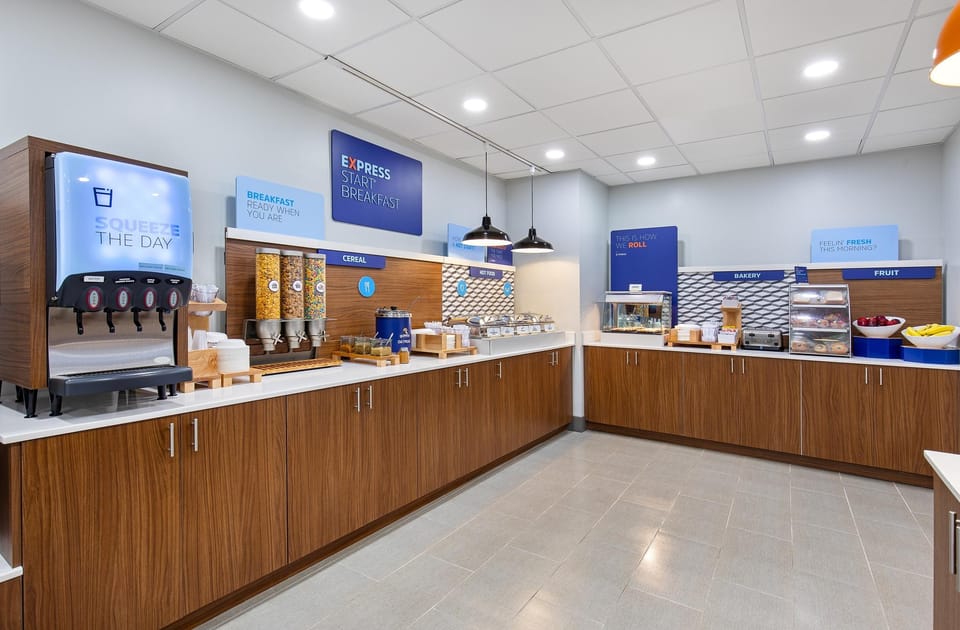 Holiday Inn Express Hurricane Mills Waverly By IHG Hotel in Tennessee
