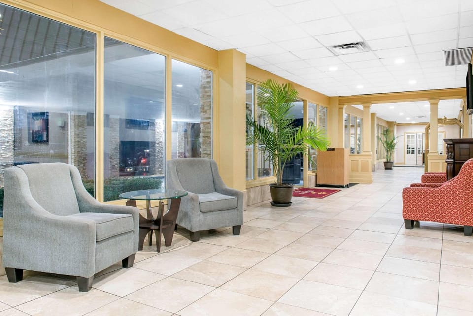 Quality Inn Dayton Airport Hotel in Dayton