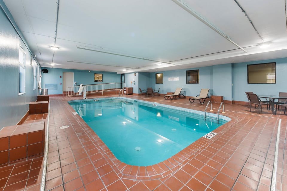 Holiday Inn Express London-I-70 By IHG Hotel in Ohio