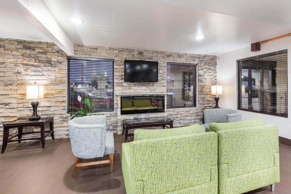 Holiday Inn Express London-I-70 By IHG Hotel in Ohio