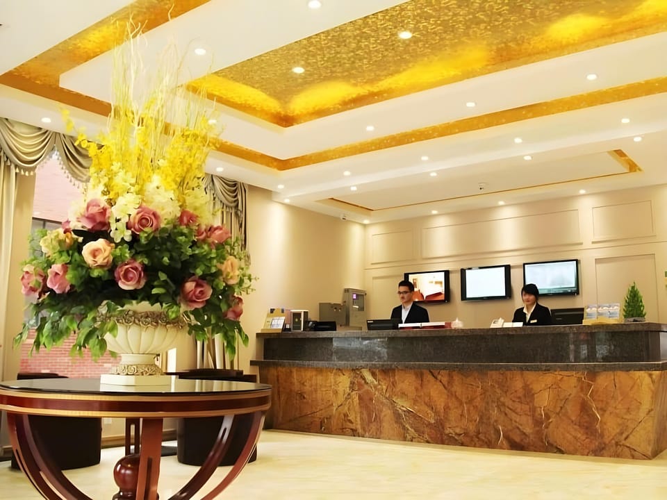 GreenTree Inn Shandong Qingdao Development District Sdust Express Hotel Hotel in Qingdao