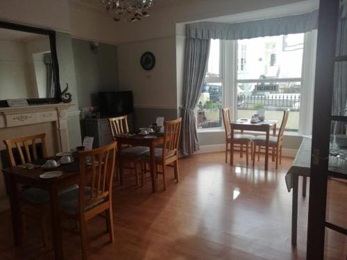 No 6 Quality Guesthouse Hotel in Llandudno