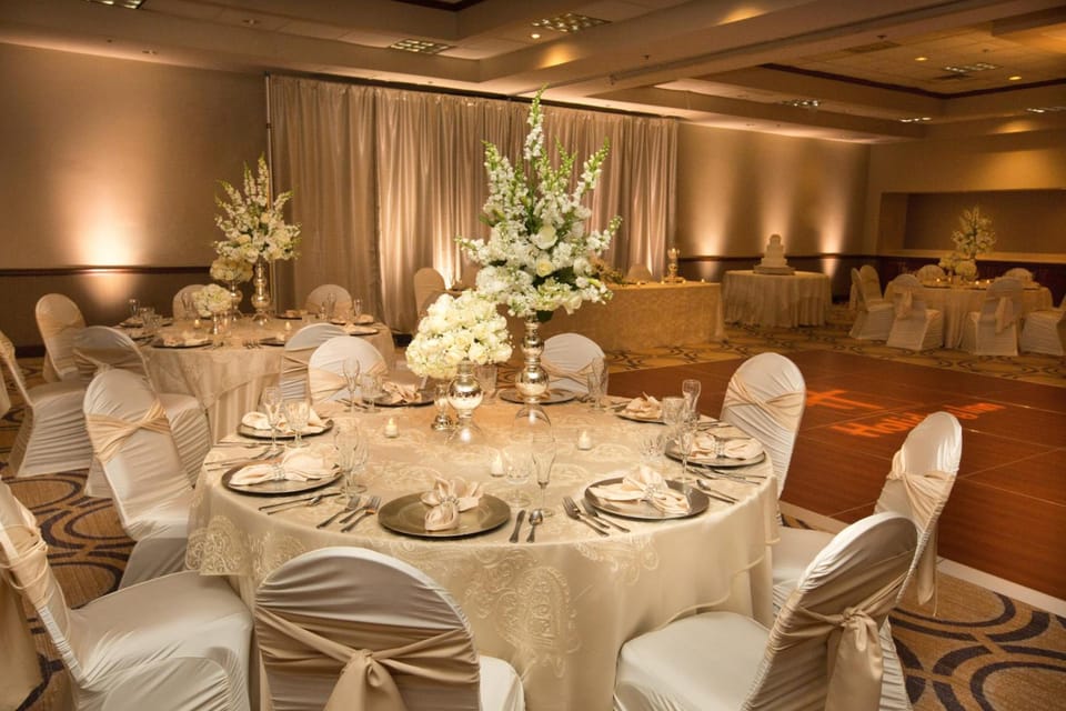 DoubleTree by Hilton Dayton Fairborn Hotel in Fairborn