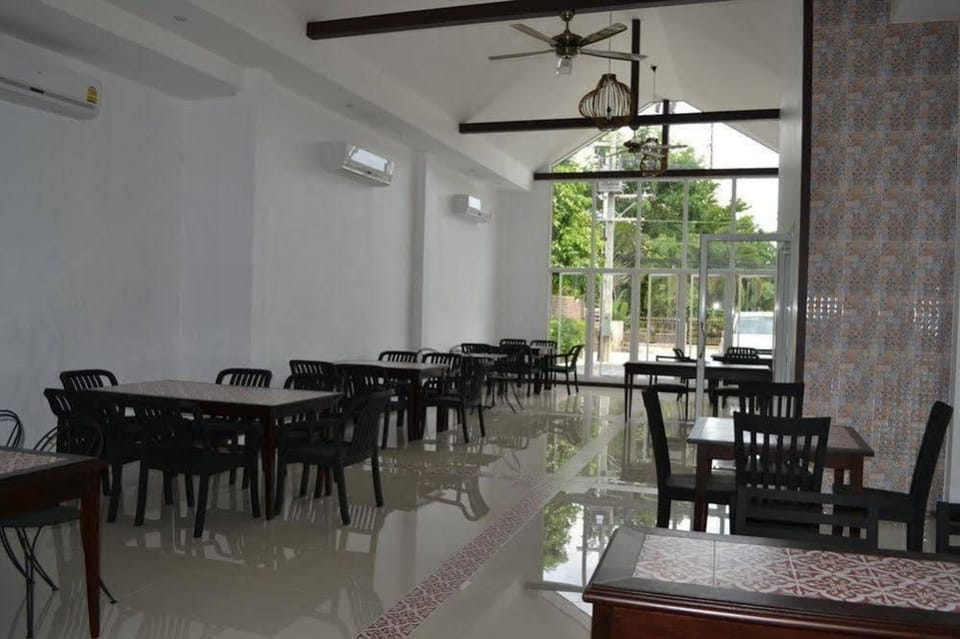 The Lantern Hostel and Spa Hostel in Chalong