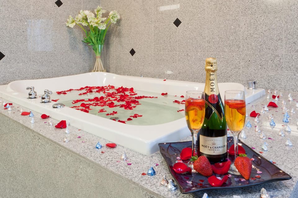 Holiday Inn Express Woodstock-Shenandoah Valley By IHG Hotel in Shenandoah Valley