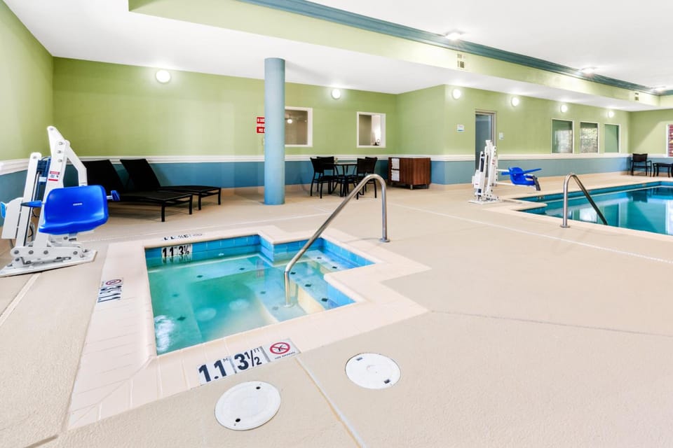 Holiday Inn Express Hotel & Suites Klamath Falls Central By IHG Hotel in Klamath Falls