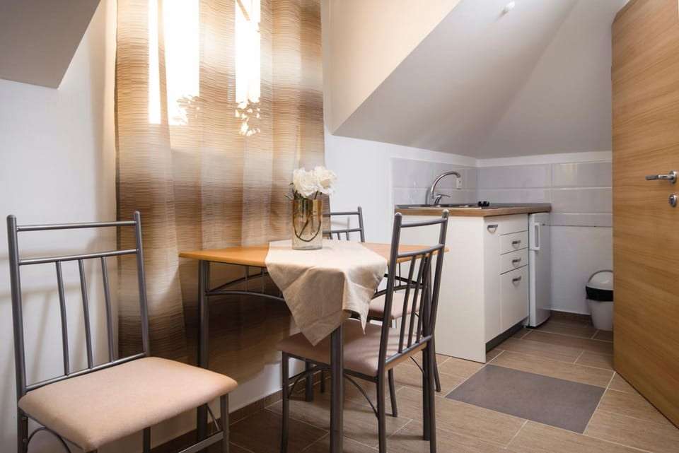 La Perla Luxury Apartments Hotel in Split