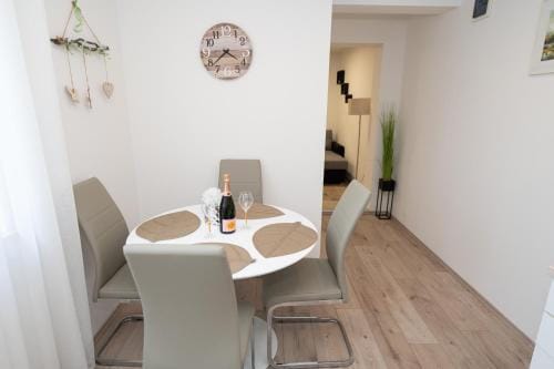 Apartments Anđela Hotel in Šibenik-Knin County, Croatia