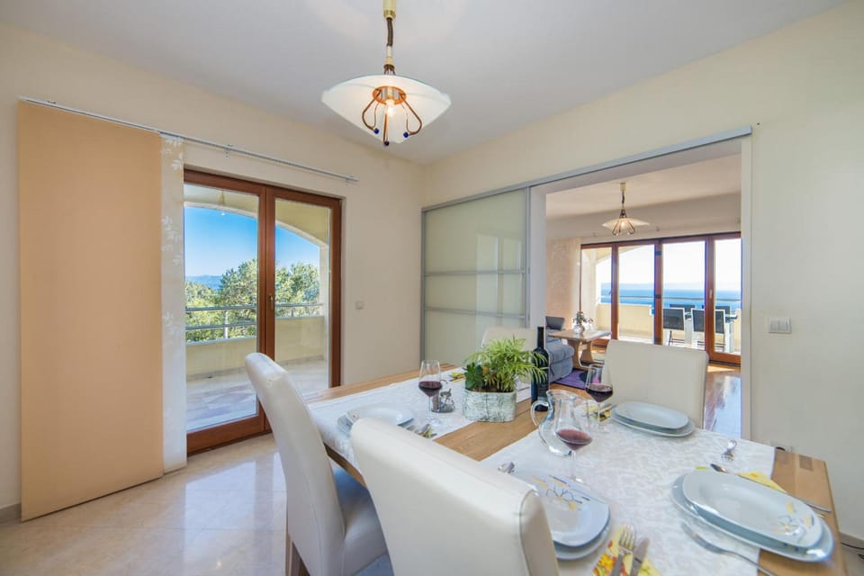 Apartment Biokovo Hotel in Makarska