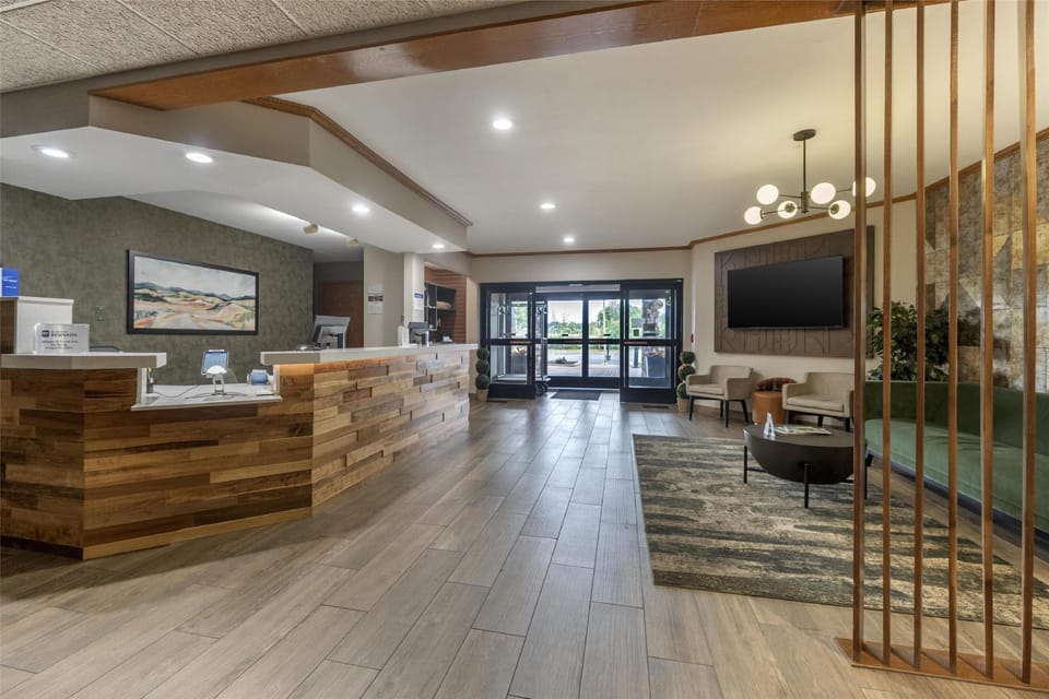Best Western Fremont/Angola I-80/90 Toll Road Hotel in Jamestown Township