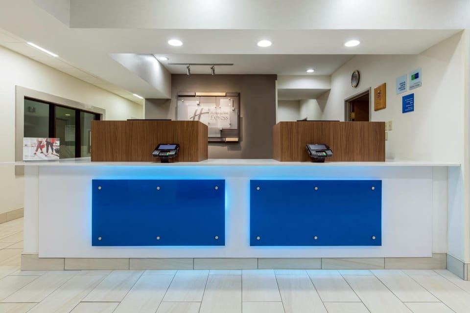 Holiday Inn Express Henderson By IHG Hotel in Kentucky