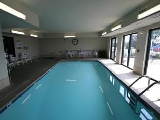 Holiday Inn Express Hotel Kansas City - Bonner Springs By IHG Hotel in Kansas City
