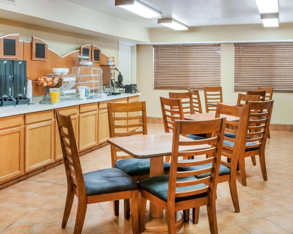 Econo Lodge Lordsburg I-10 Hotel in New Mexico