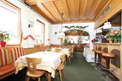 Pension Mittagskogel Hotel in Trentino-South Tyrol