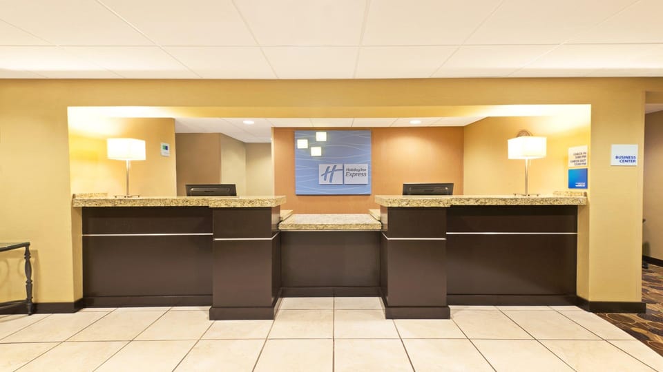 Holiday Inn Express Hotel & Suites Colby By IHG Hotel in Colby