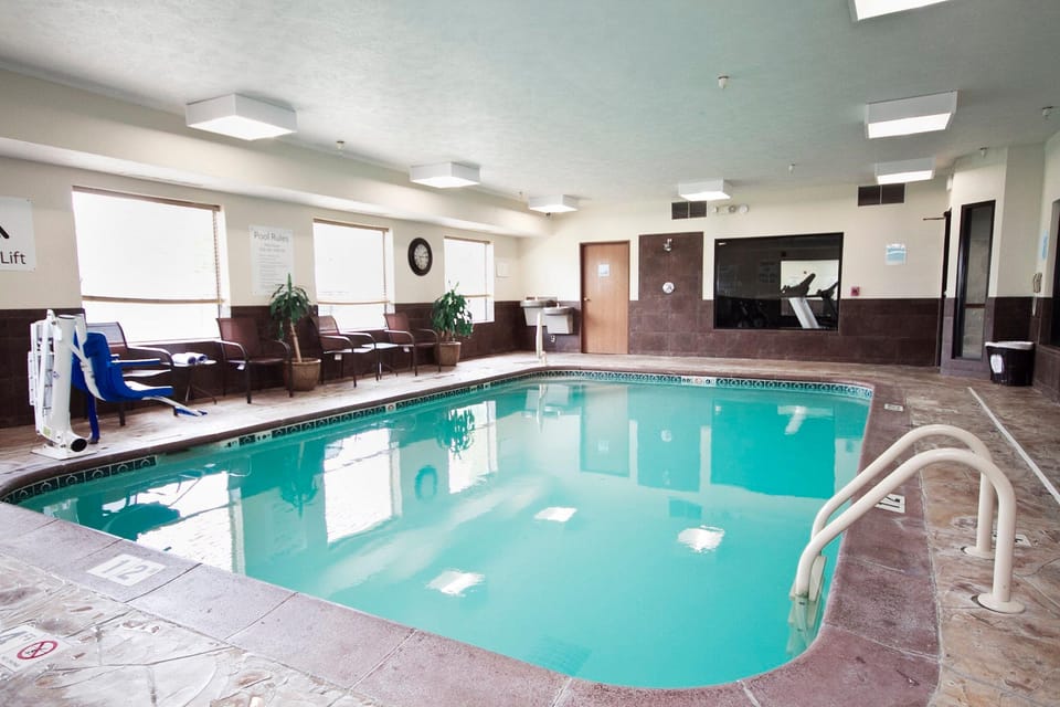 Holiday Inn Express Adrian by IHG Hotel in Ohio