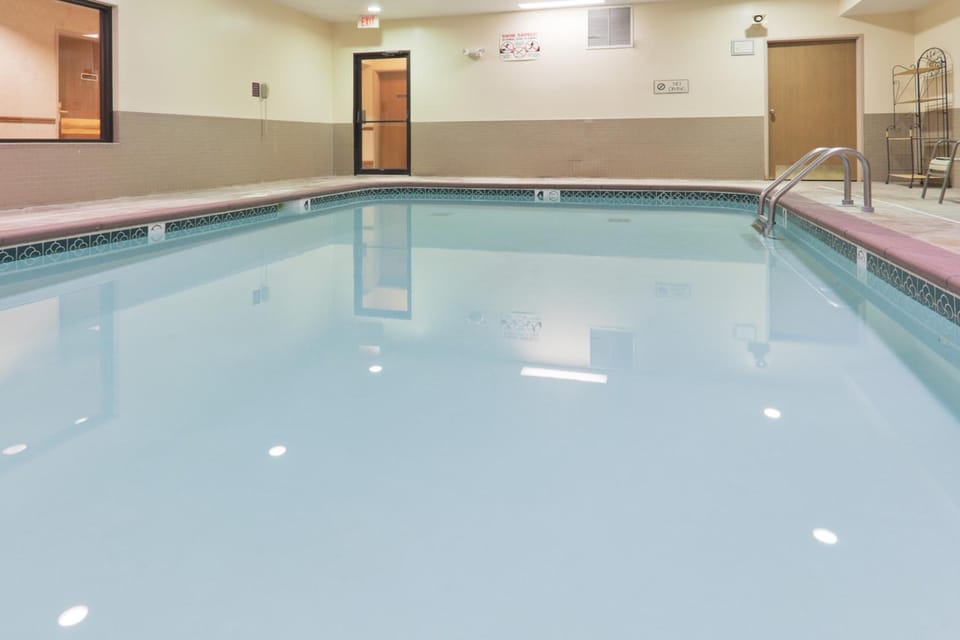 Baymont By Wyndham Portage Hotel in Portage