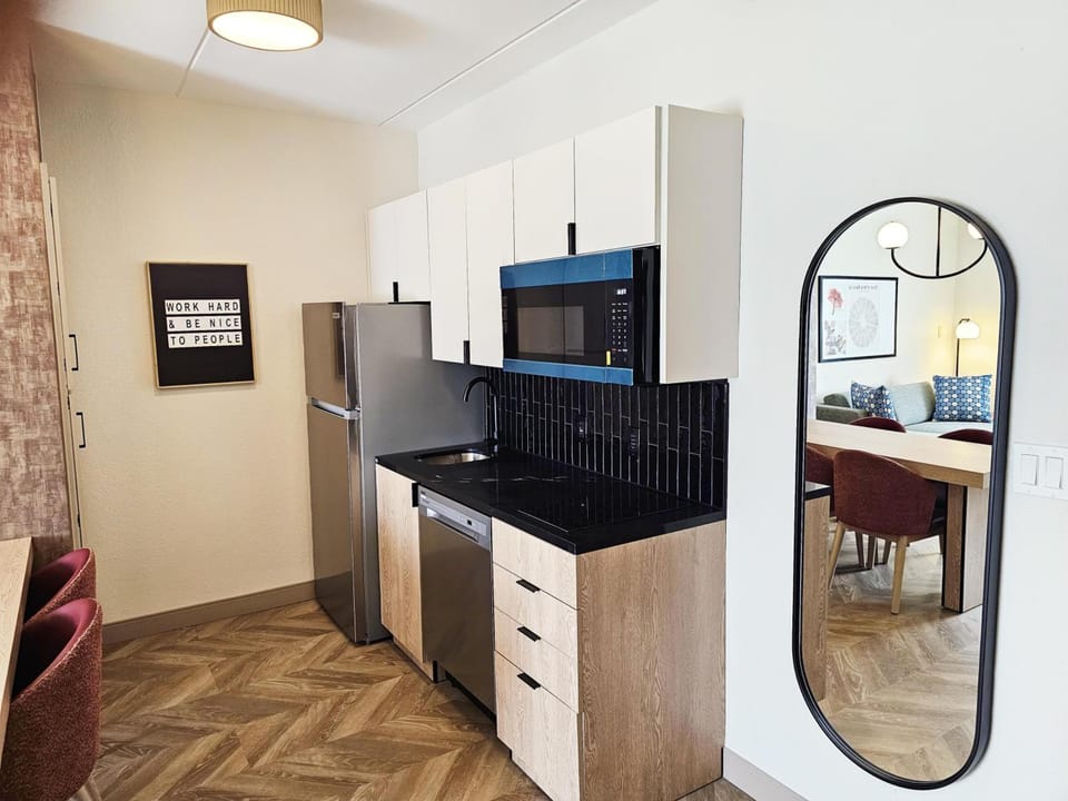 Sonesta Simply Suites Nanuet Hotel in Spring Valley