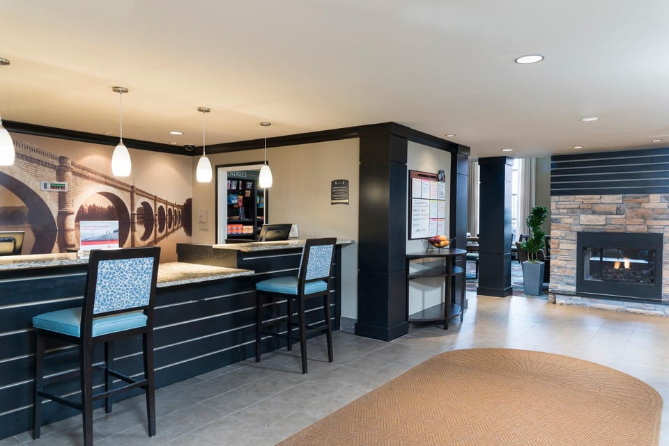 Staybridge Suites Chicago-Oakbrook Terrace By IHG Hotel in Oakbrook Terrace