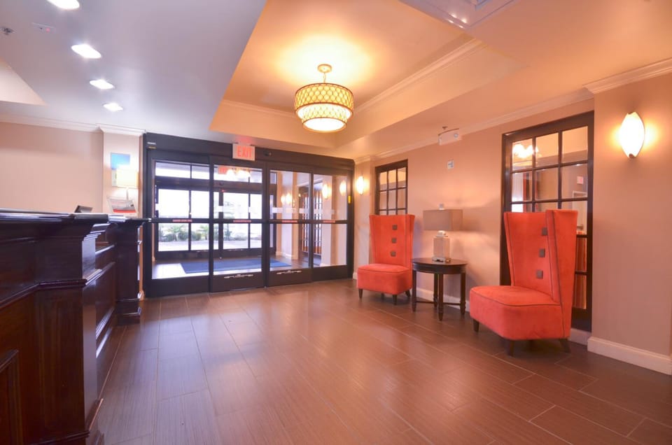 Holiday Inn Express Pine Bluff - Pines Mall Hotel By IHG Hotel in Pine Bluff