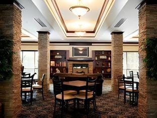 Holiday Inn Express Hotel & Suites Middleboro Raynham By IHG Hotel in Lakeville