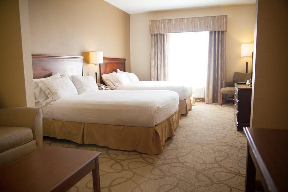 Suite room