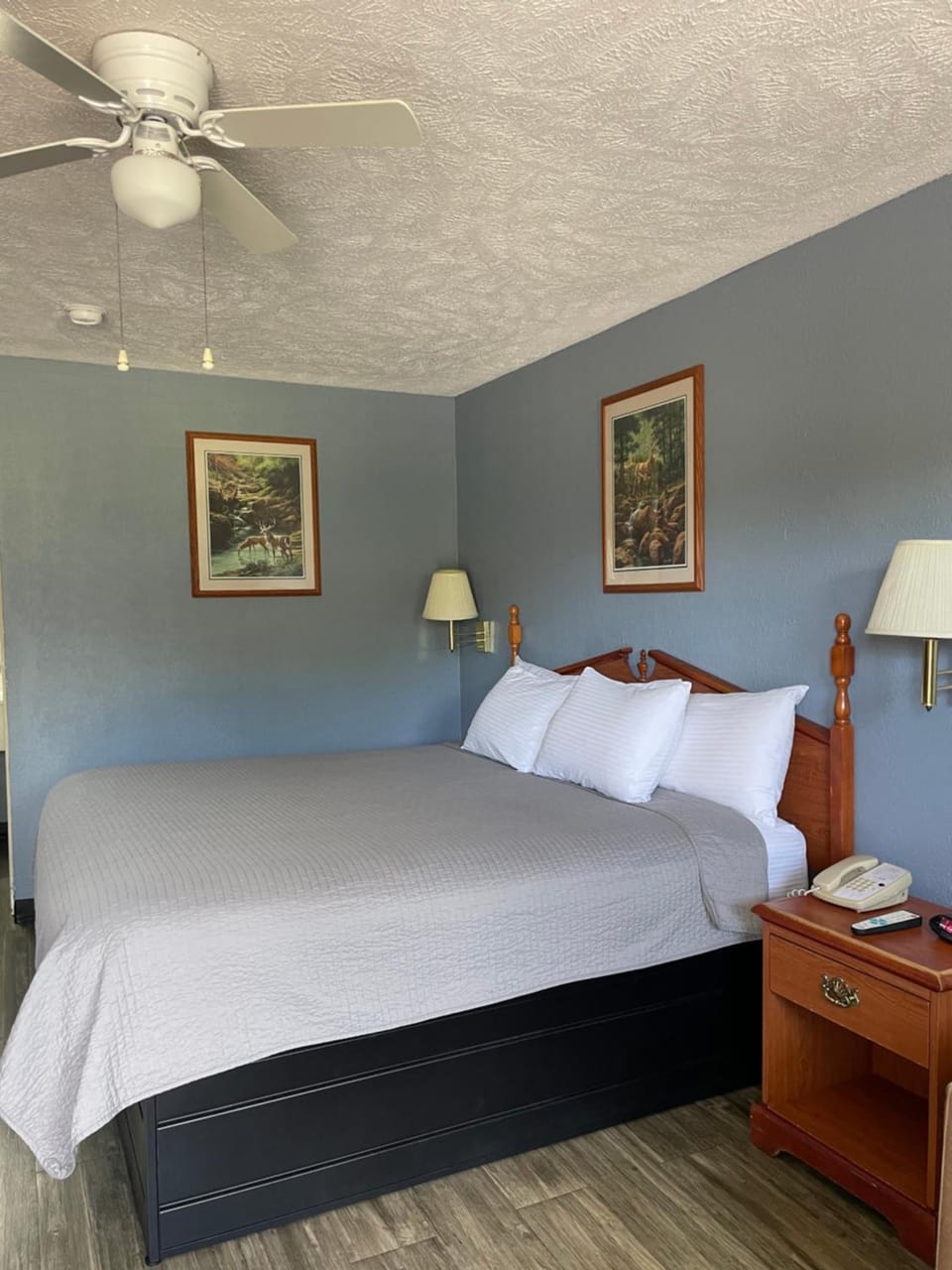Deerfield Inn Motel in Tennessee