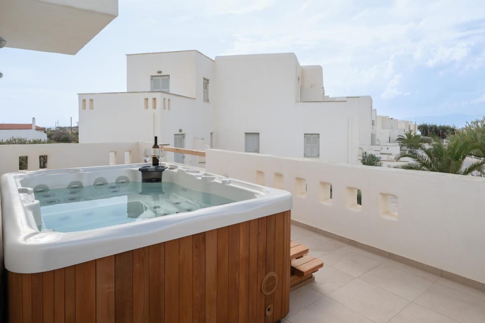 Orkos Beach Hotel Hotel in Naxos, Naxos and Lesser Cyclades, Greece