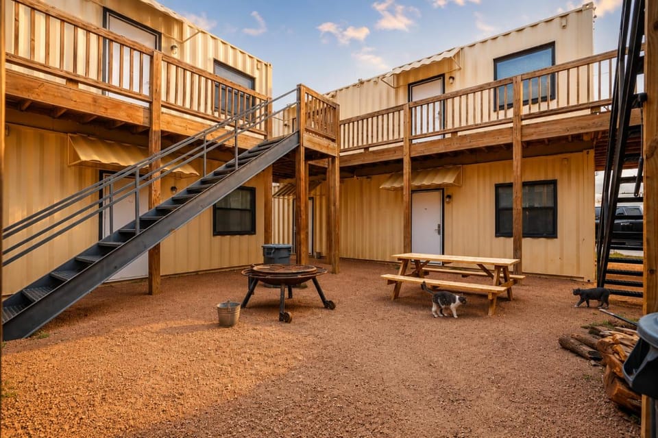 The Resource Inn Big Lake Hotel in Texas