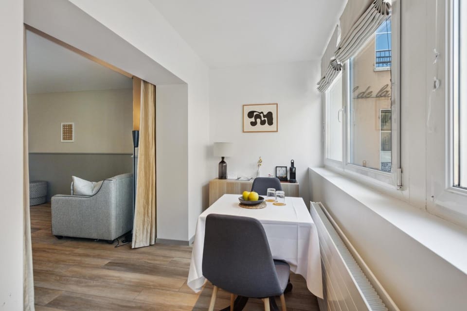 Hôtel de la Couronne Hotel in Canton of Vaud