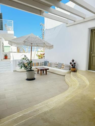 Naxos Oceamo Hotel in Naxos