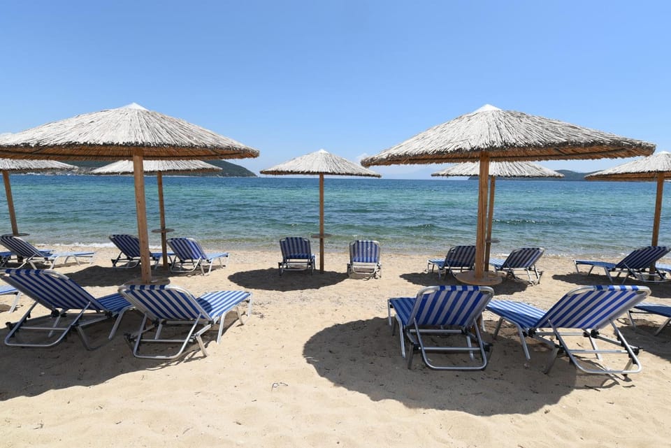 Edem Luxury Apartments Hotel in Nea Peramos