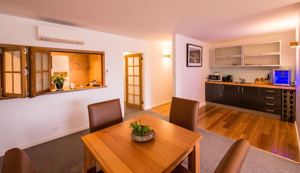 Pedder Wilderness Lodge Hotel in Tasmania