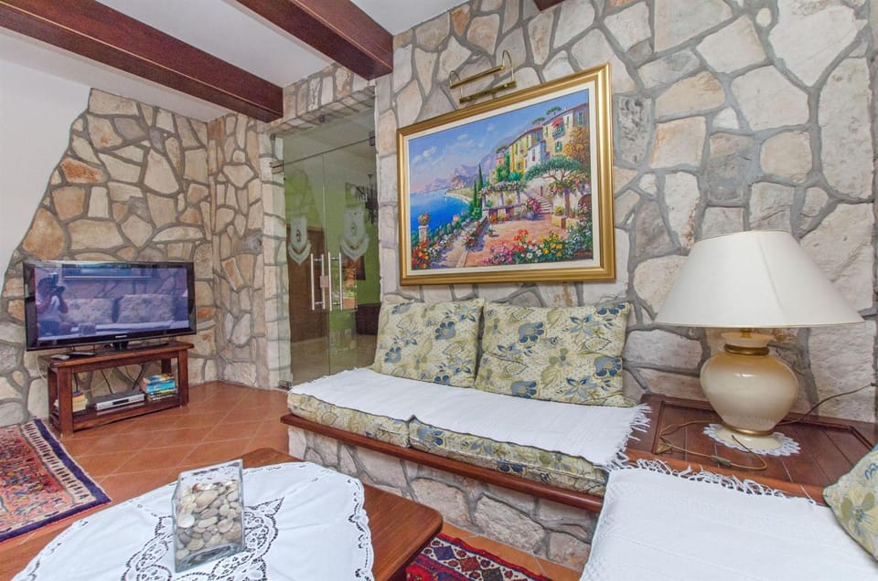 Apartments Meridiana 2 Hotel in Dubrovnik-Neretva County