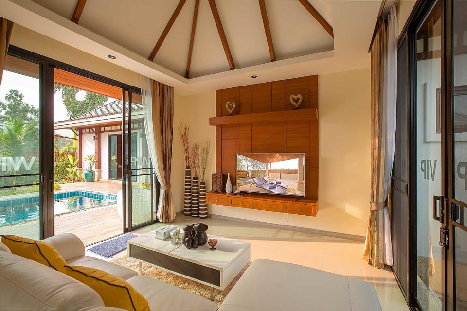 Separate living room