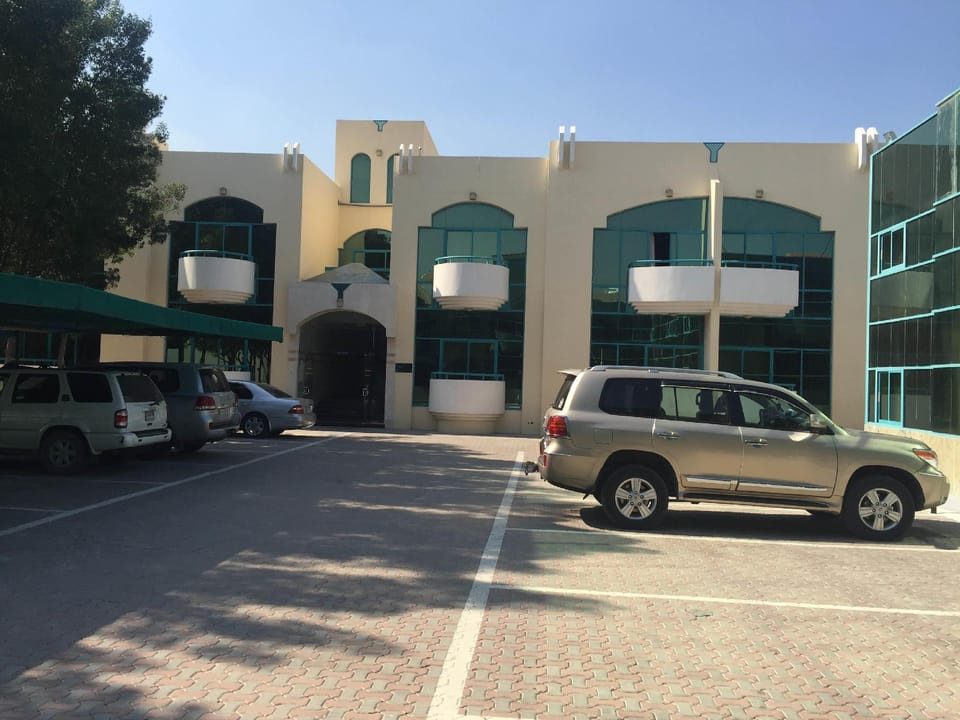 Summer Land Hotel Motel in Al Sharjah