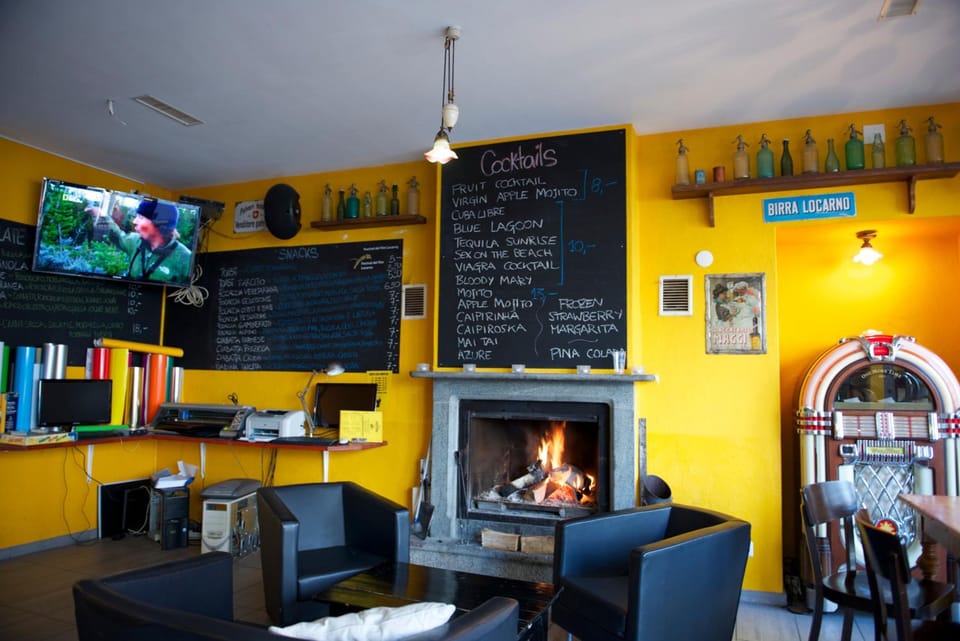Pardo Bar Hotel in Locarno